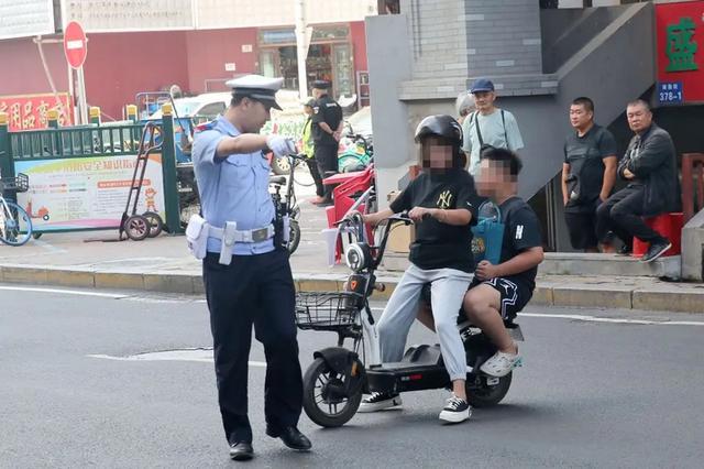 动车上路有“5不能”新要求别被罚了才知道long8唯一登录2025年2月起执行电(图3)