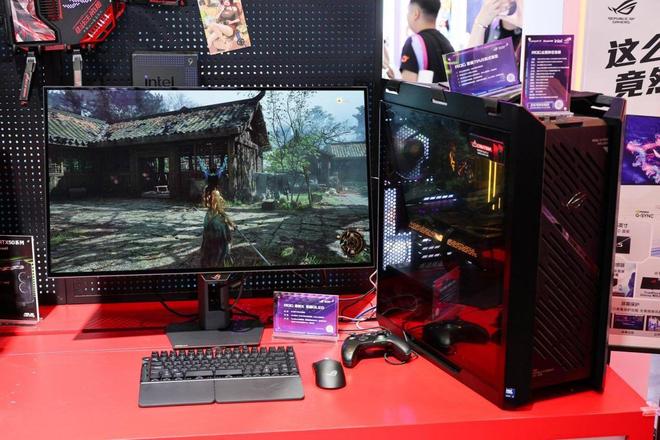 竞显示器与双模新品BW2025首秀！ROG 绝神 RO姬x初音未来版电(图2)
