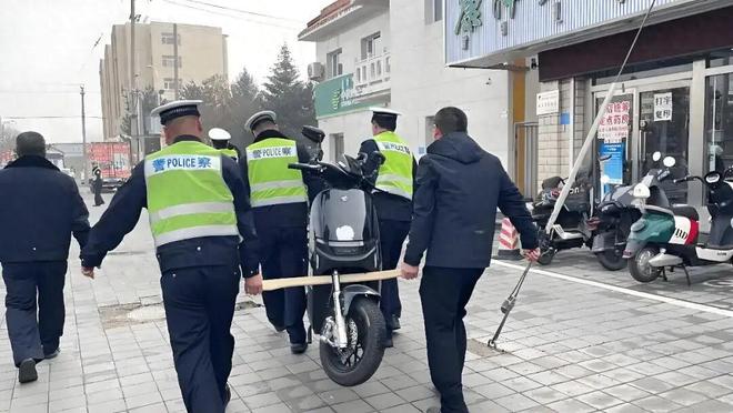 上路“5品”严查违者扣车罚款10月1日起电动车、摩托车(图2)